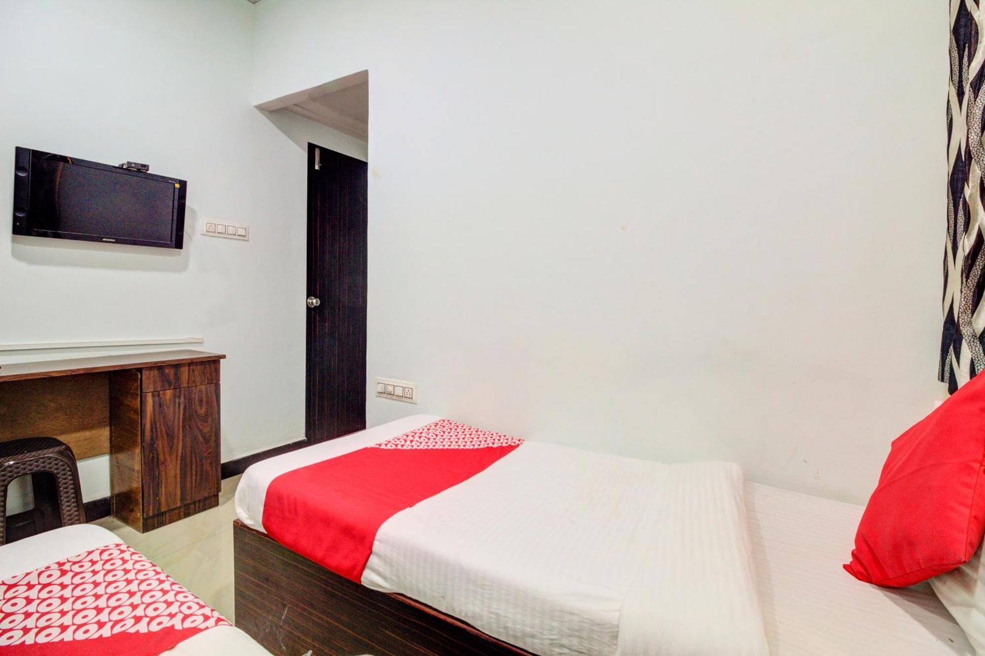 โอโย 40902 อัญชลี โฮเต็ล มุมไบ Hotel ภายนอก รูปภาพ